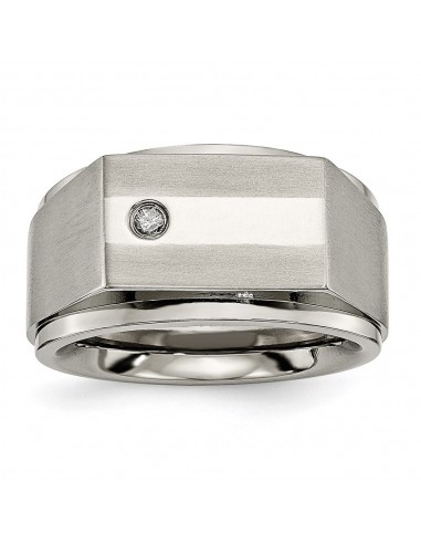 Titanium Satin & Polished Diamond Band | TB263AA ou a consommer sur place